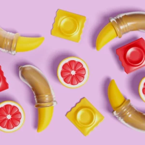 préservatifs aromatisés avec des bananes et des pamplemousses